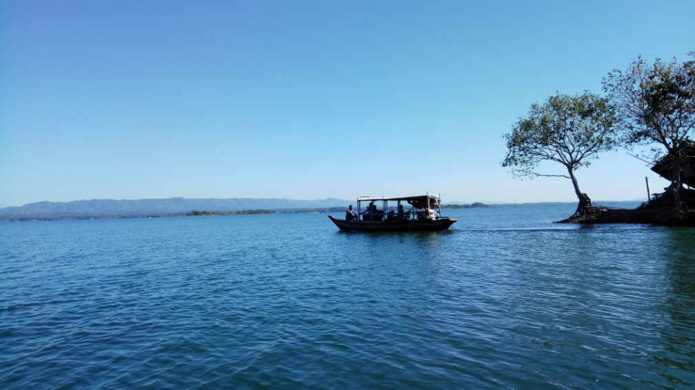 Kaptai lake