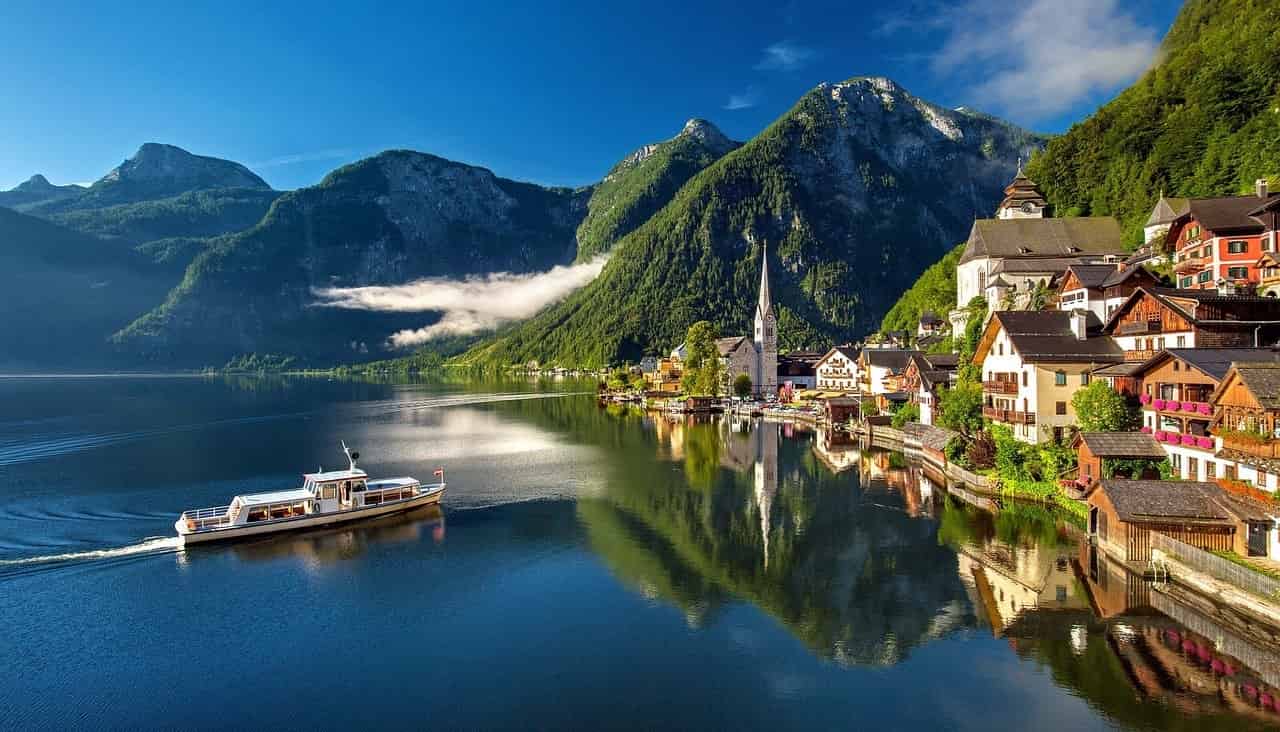 Hallstatt Austria: The Most Beautiful Village in the World | TimeSpek